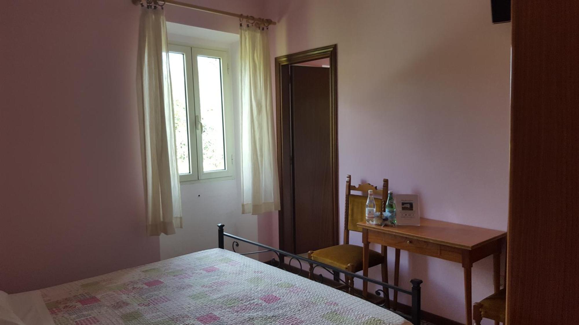 Albergo Ristorante Gualtieri Barberino di Mugello Bilik gambar