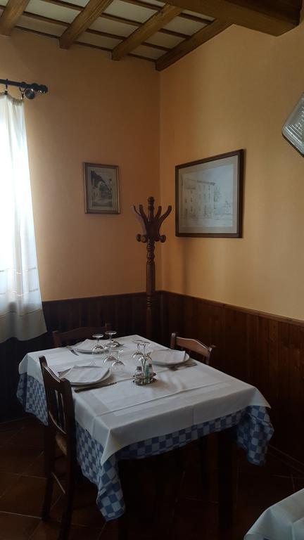 Albergo Ristorante Gualtieri Barberino di Mugello Luaran gambar